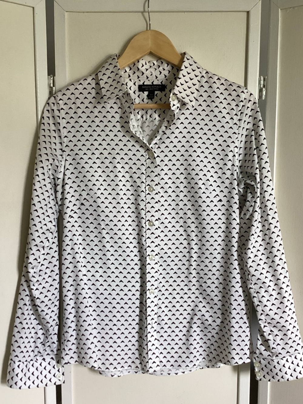 ♦️ Banana Republic Fitted Non-Iron Long Sleeve Shirt 10 Boomerang print - Picture 5 of 10